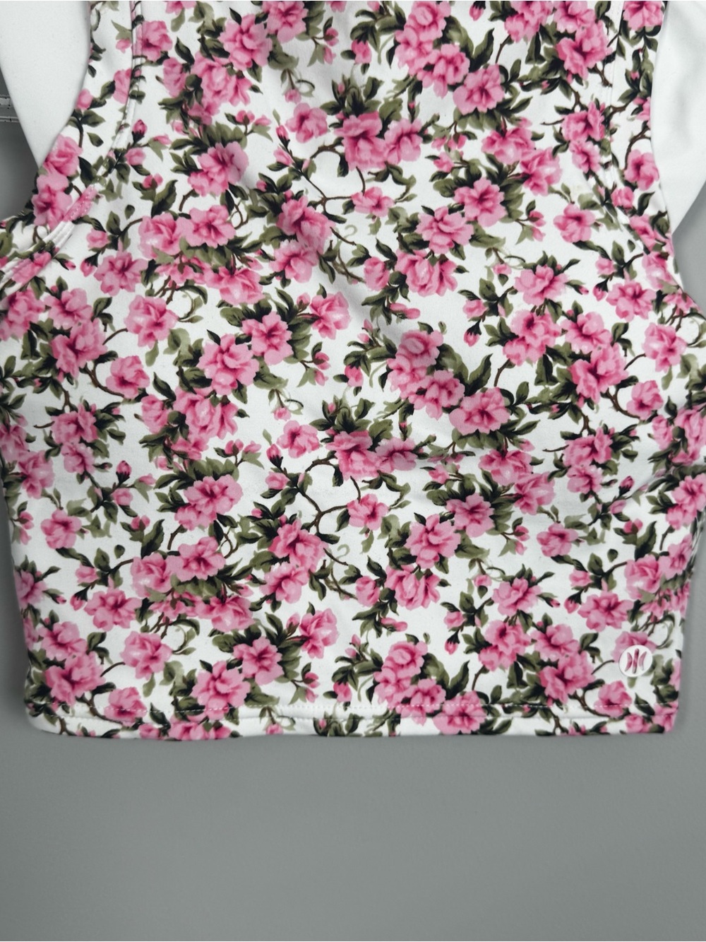 ASTORIA ACTIVEWEAR | Floral Pink High-Neck Crop Top Women’s Size Small - Picture 5 of 7